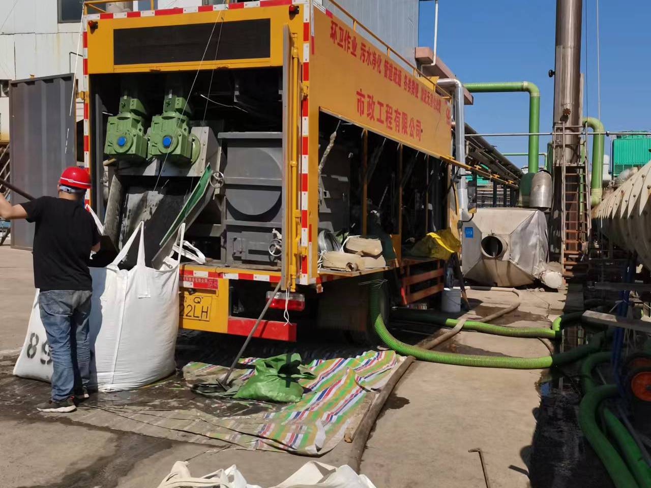 蓟州淤泥压干处理